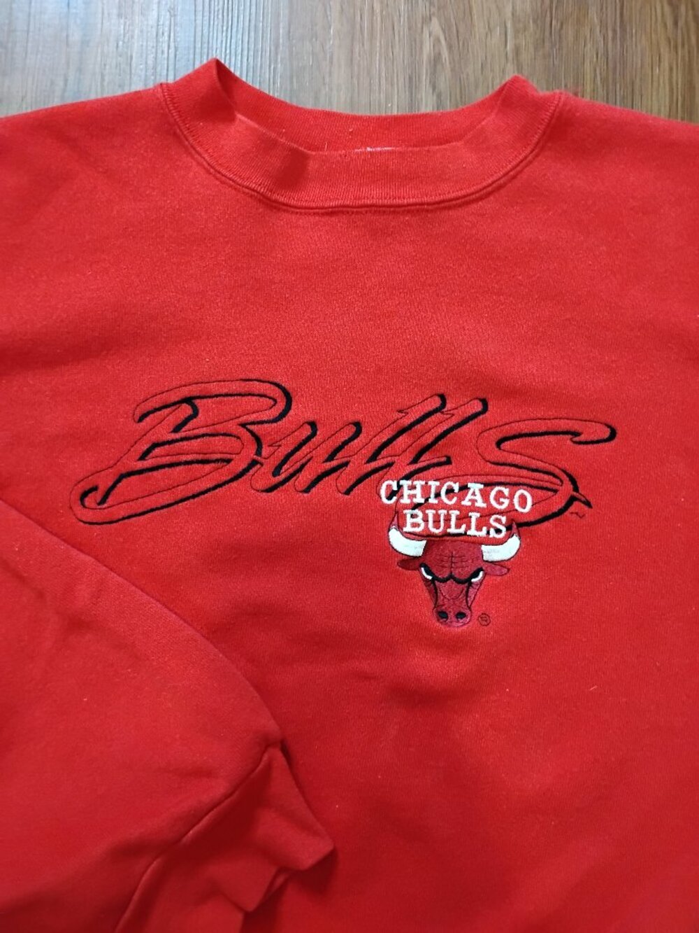 Vintage 90s Chicago Bulls Embroider Crewneck Sweatshirt